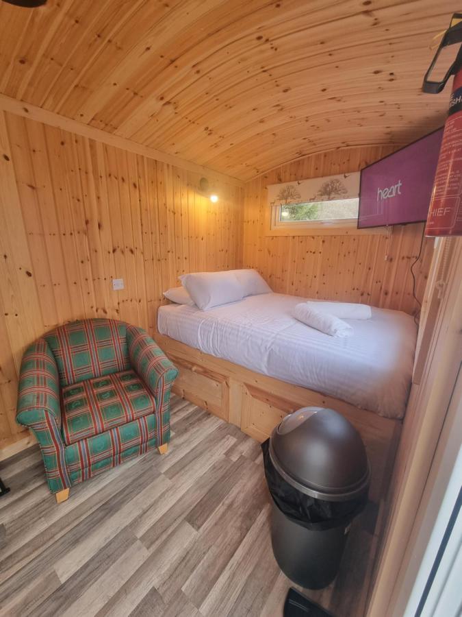 Blair Snug Hut Apartment Kelty Ngoại thất bức ảnh