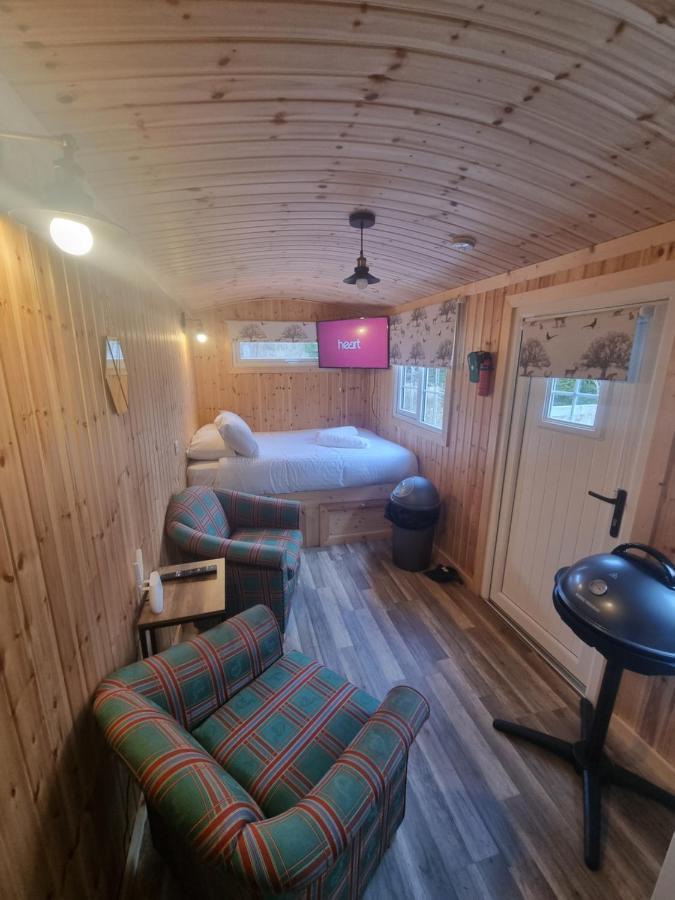 Blair Snug Hut Apartment Kelty Ngoại thất bức ảnh