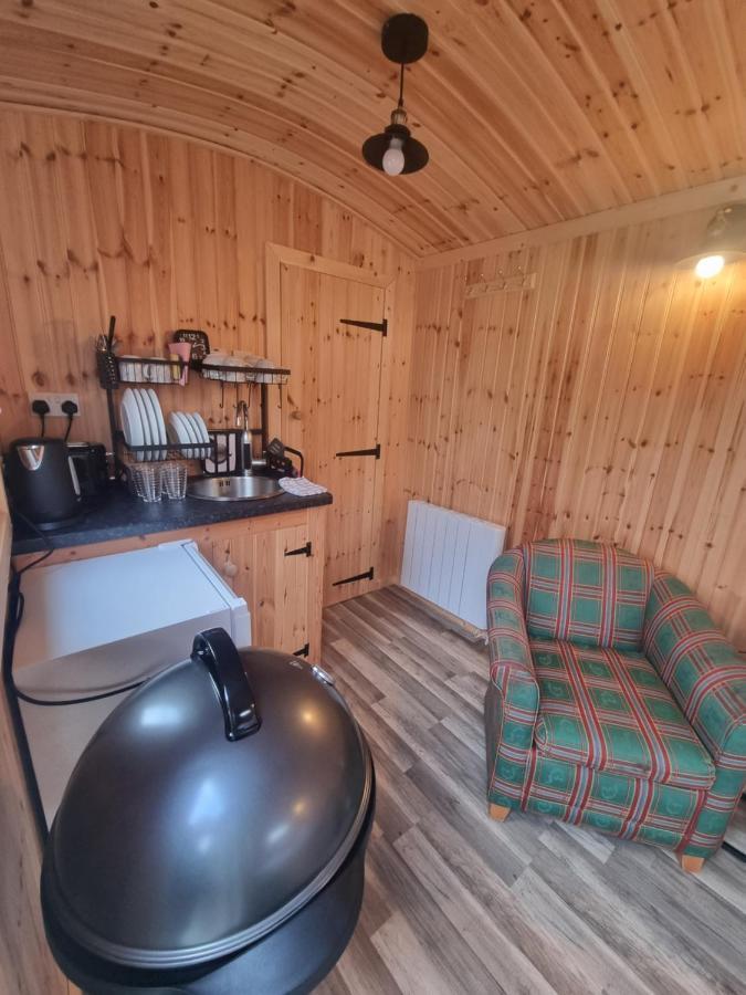 Blair Snug Hut Apartment Kelty Ngoại thất bức ảnh